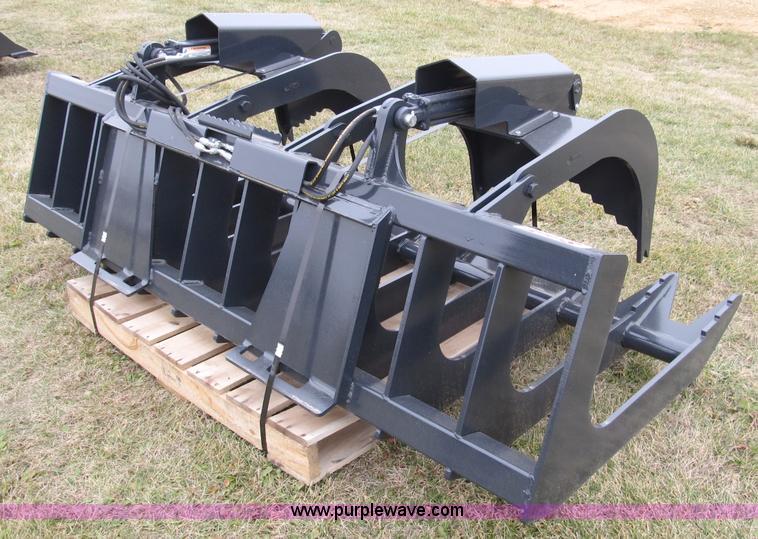image for item A8024 Stout XHD84 hydraulic brush grapple