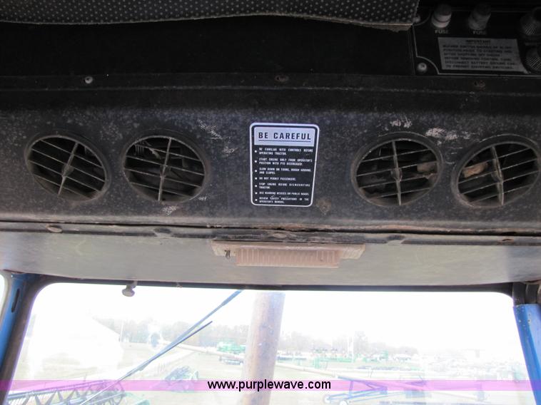 image for item B2004 1975 Ford 9600 tractor