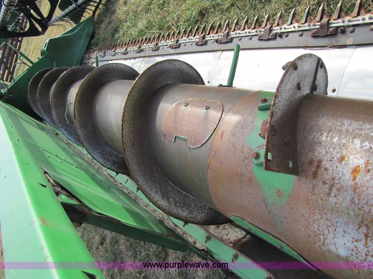 image for item B2005 2003 John Deere 930F 30' flex platform