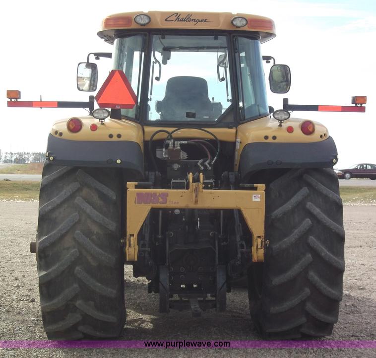 image for item B5063 2007 Challenger MT665B MFWA tractor