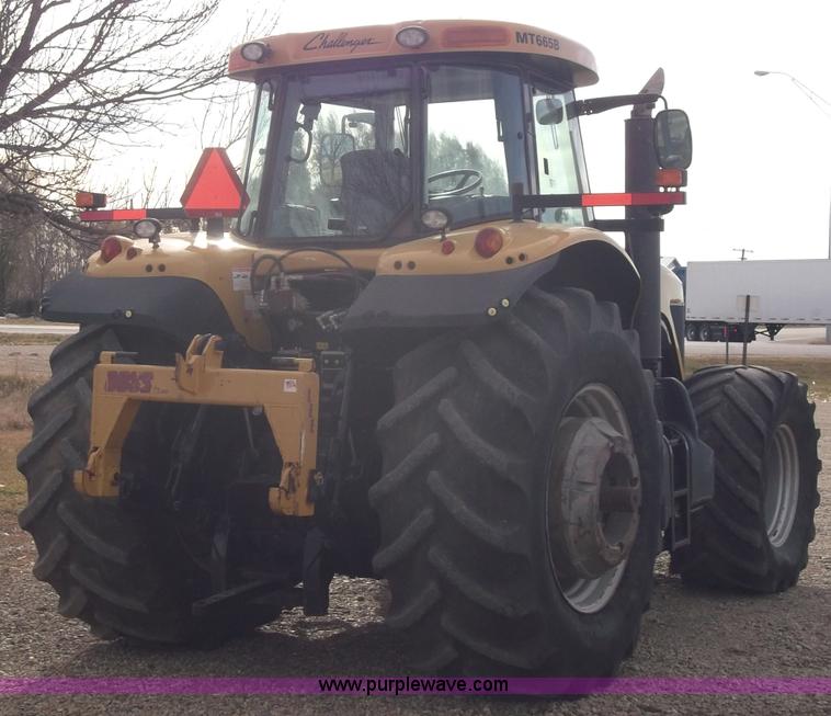 image for item B5063 2007 Challenger MT665B MFWA tractor