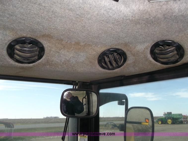 image for item B5063 2007 Challenger MT665B MFWA tractor