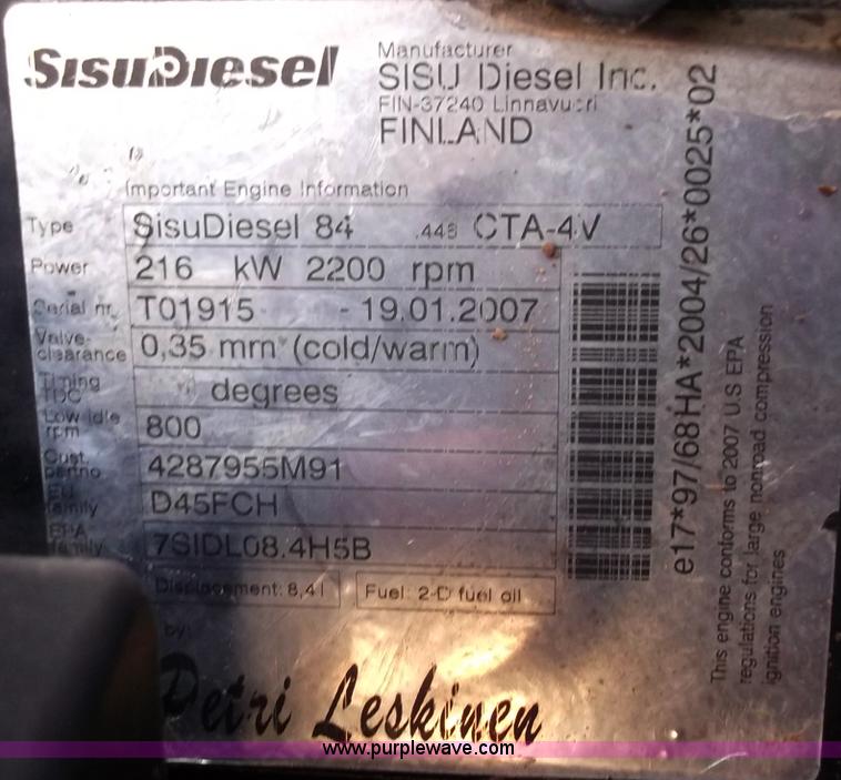 image for item B5063 2007 Challenger MT665B MFWA tractor