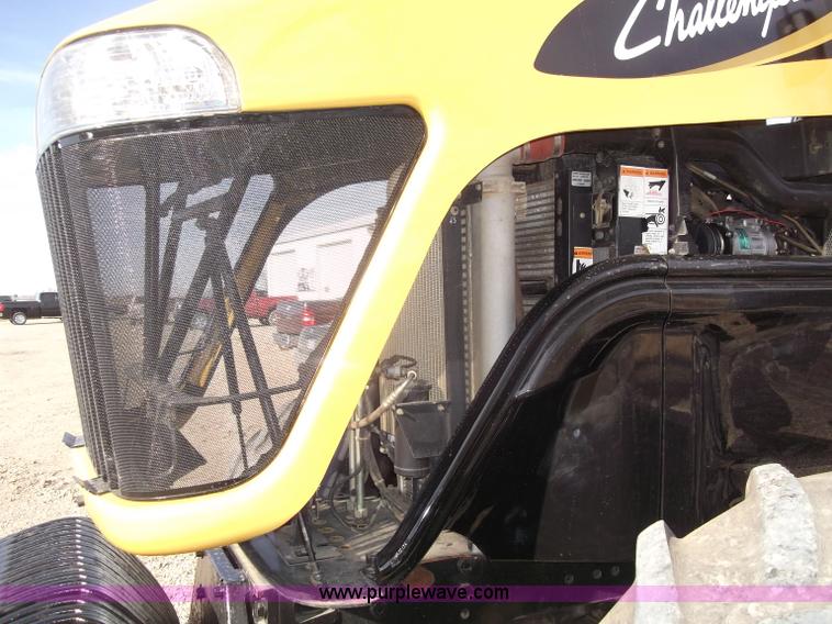 image for item B5063 2007 Challenger MT665B MFWA tractor
