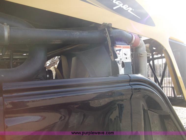 image for item B5063 2007 Challenger MT665B MFWA tractor