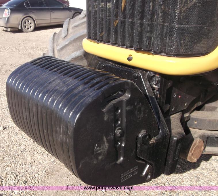 image for item B5063 2007 Challenger MT665B MFWA tractor