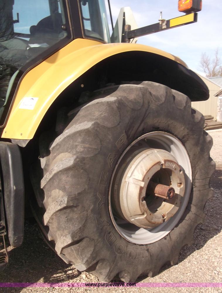 image for item B5063 2007 Challenger MT665B MFWA tractor