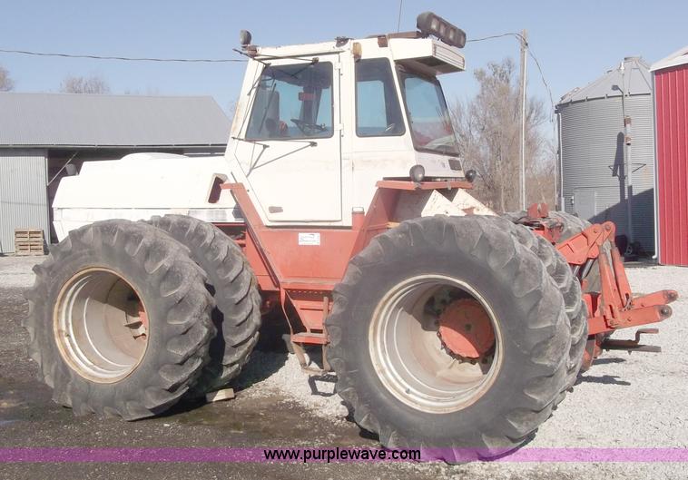 image for item B5067 1977 Case 2870 4WD tractor