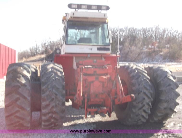image for item B5067 1977 Case 2870 4WD tractor