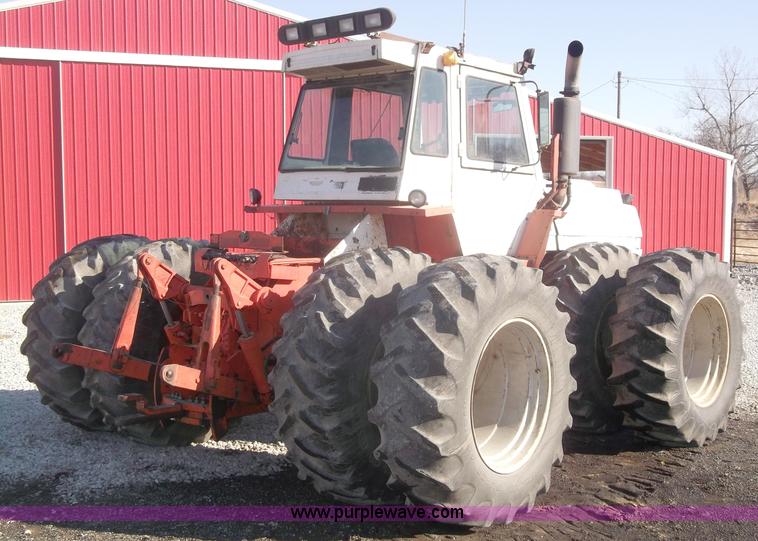 image for item B5067 1977 Case 2870 4WD tractor