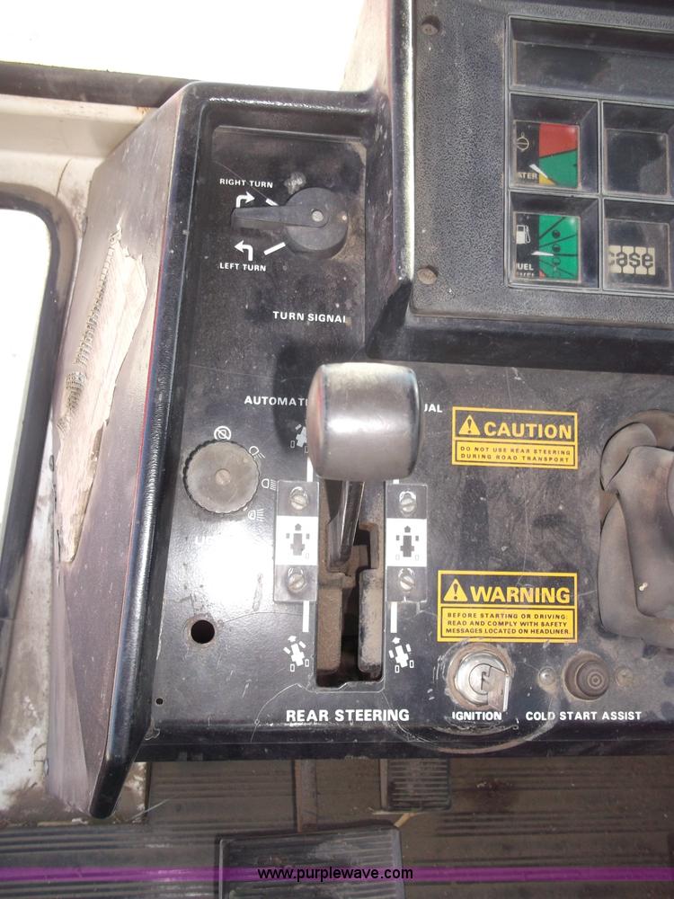 image for item B5067 1977 Case 2870 4WD tractor