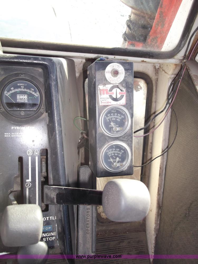 image for item B5067 1977 Case 2870 4WD tractor