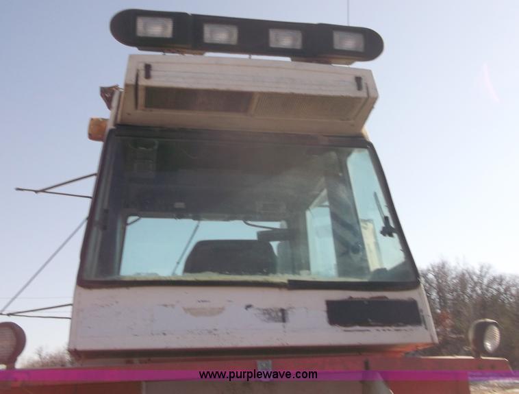 image for item B5067 1977 Case 2870 4WD tractor