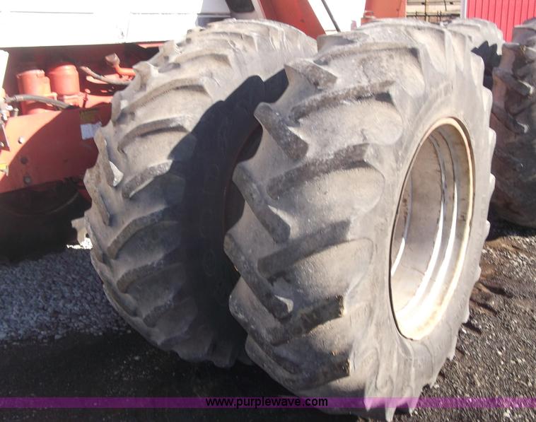 image for item B5067 1977 Case 2870 4WD tractor