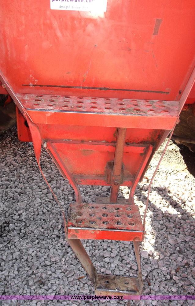 image for item B5067 1977 Case 2870 4WD tractor