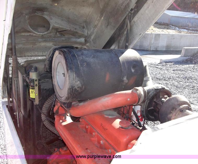 image for item B5067 1977 Case 2870 4WD tractor