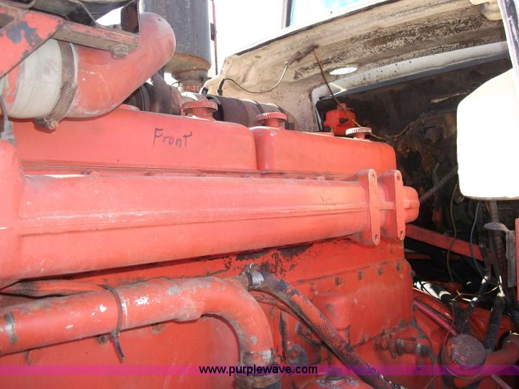 image for item B5067 1977 Case 2870 4WD tractor