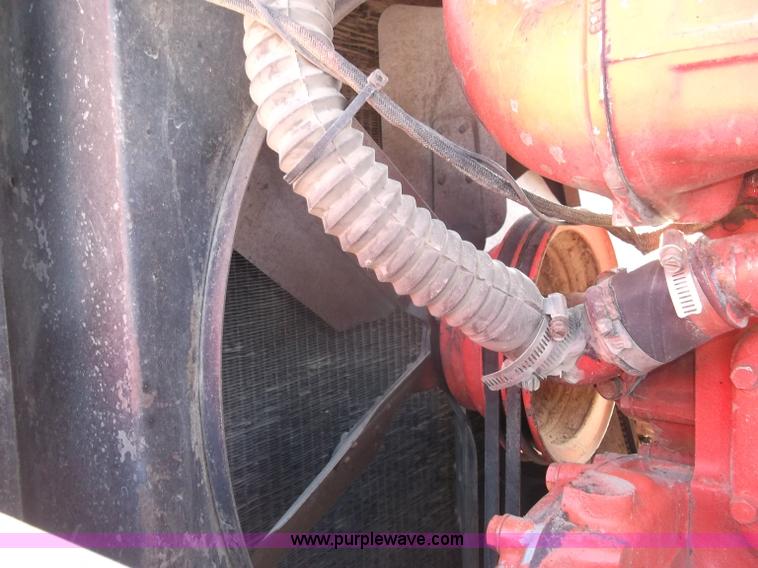 image for item B5067 1977 Case 2870 4WD tractor