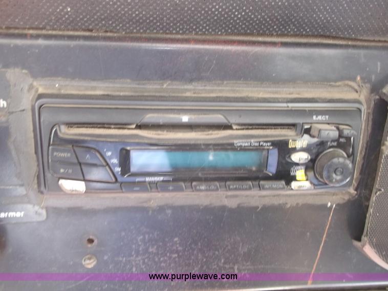 image for item B5068 1976 Allis Chalmers 7060 tractor