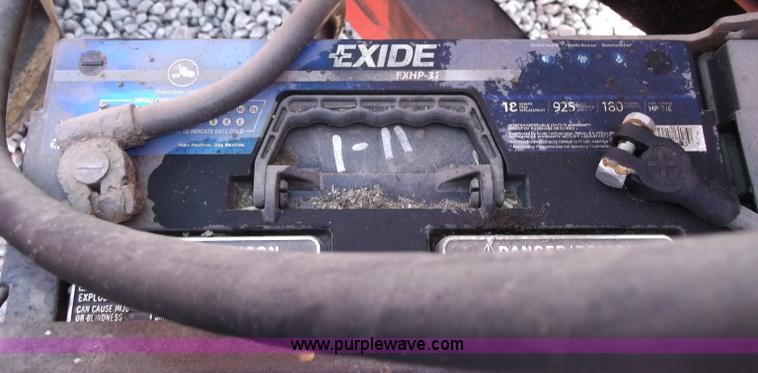 image for item B5068 1976 Allis Chalmers 7060 tractor