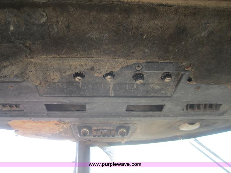 image for item B5540 1980 John Deere 4440 tractor with loader