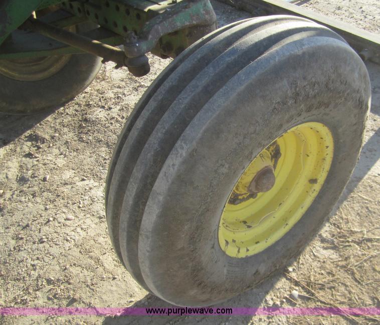 image for item B5540 1980 John Deere 4440 tractor with loader