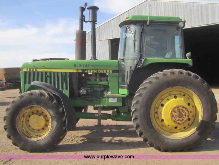 image for item B5549 1990 John Deere 4555 MFWD tractor