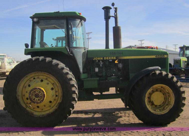 image for item B5549 1990 John Deere 4555 MFWD tractor