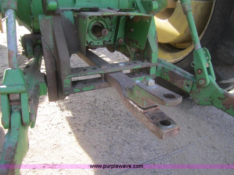 image for item B5549 1990 John Deere 4555 MFWD tractor