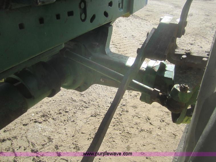 image for item B5549 1990 John Deere 4555 MFWD tractor