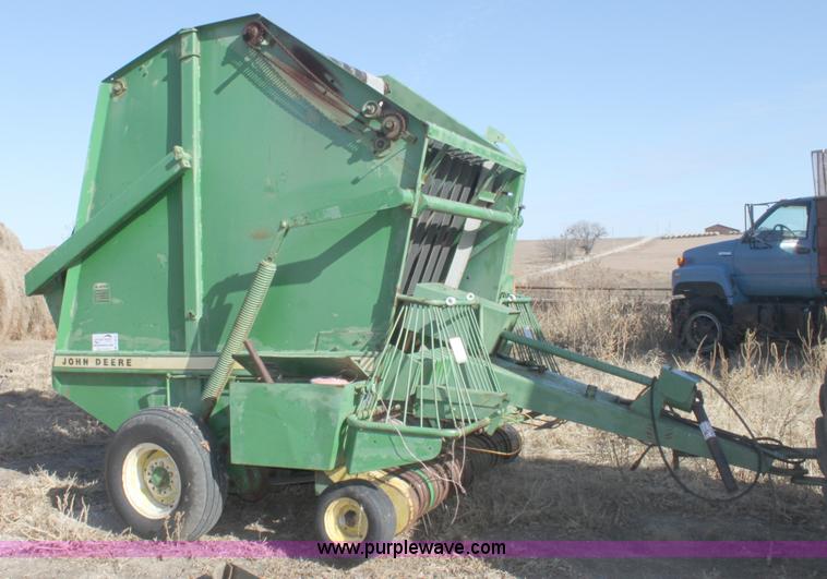 image for item B8675 1980 John Deere 510 round baler