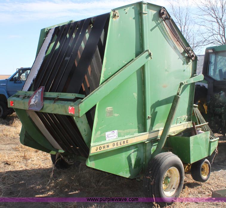 image for item B8675 1980 John Deere 510 round baler