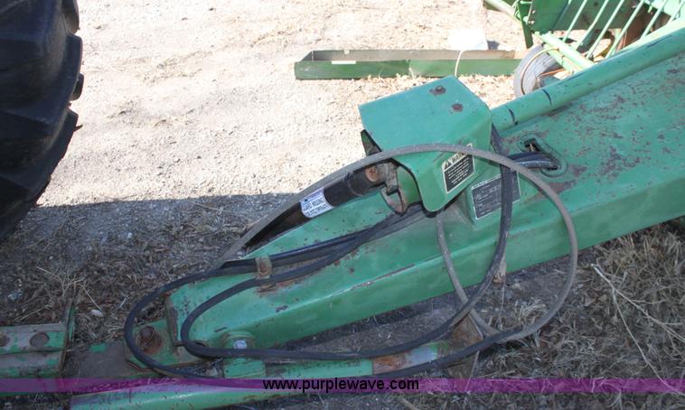 image for item B8675 1980 John Deere 510 round baler