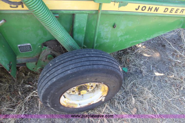 image for item B8675 1980 John Deere 510 round baler
