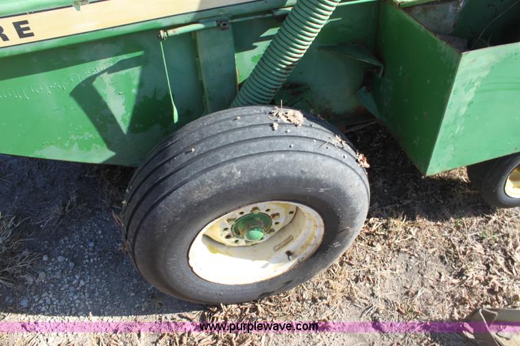 image for item B8675 1980 John Deere 510 round baler