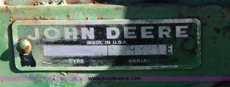 image for item B8675 1980 John Deere 510 round baler