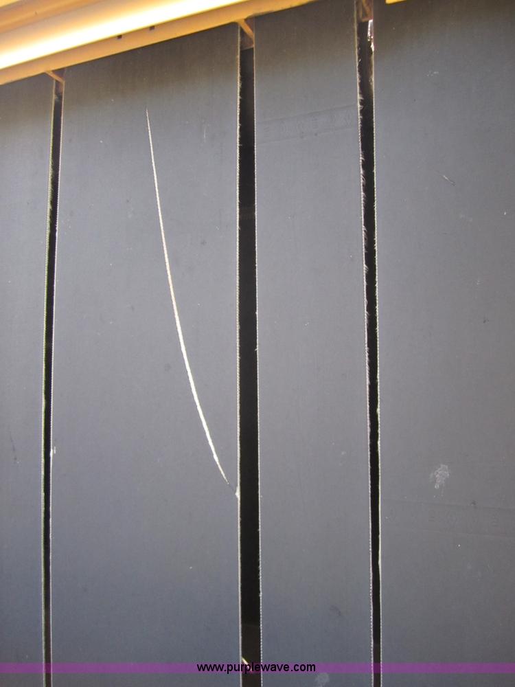 image for item C5212 1993 Vermeer 605K round baler