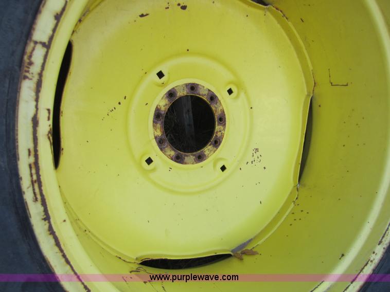 image for item C5213 1978 John Deere 4430 tractor