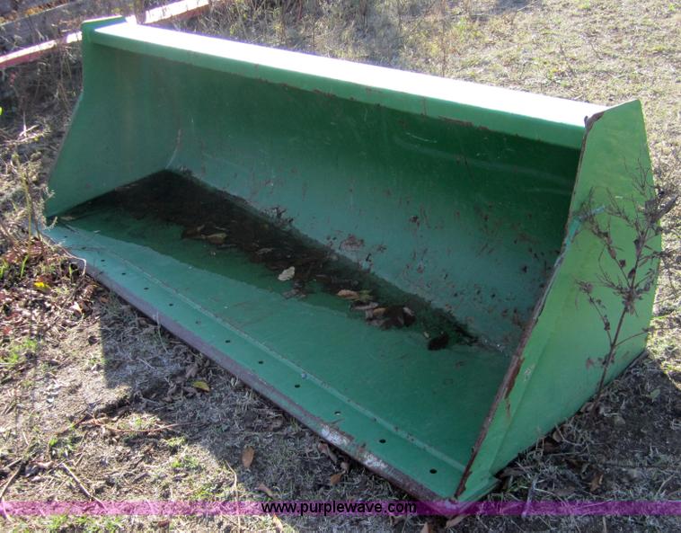 image for item C5214 John Deere 726 loader attachment
