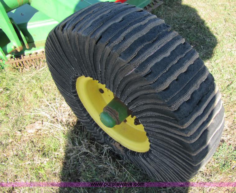 image for item C9596 John Deere 1518  15' bat wing rotary mower