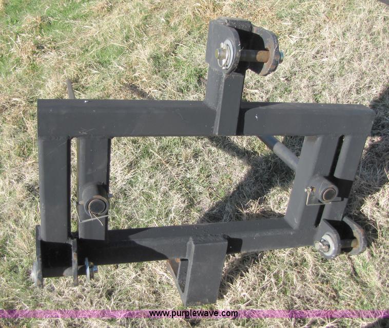 image for item C9597 2008 KWF eight bale hay trailer with Quick-tach hay spike