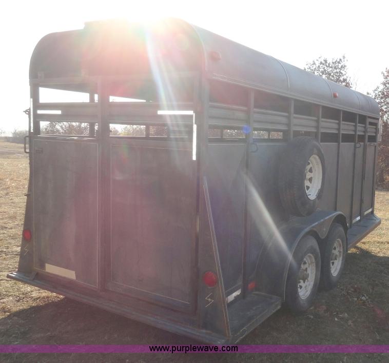 image for item H9019 1994 Kodiak 17' gooseneck trailer