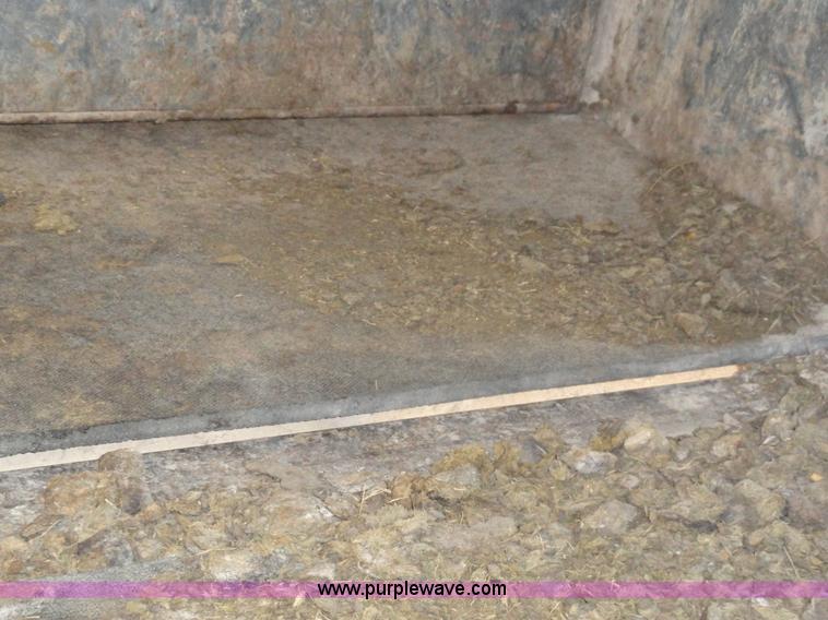 image for item H9019 1994 Kodiak 17' gooseneck trailer