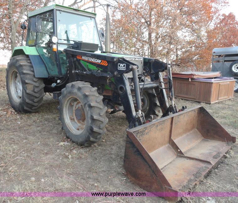 image for item H9021 1988 Deutz Allis 6275 MFWD tractor