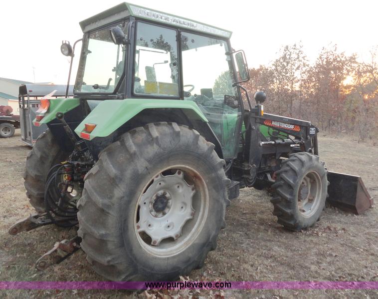 image for item H9021 1988 Deutz Allis 6275 MFWD tractor