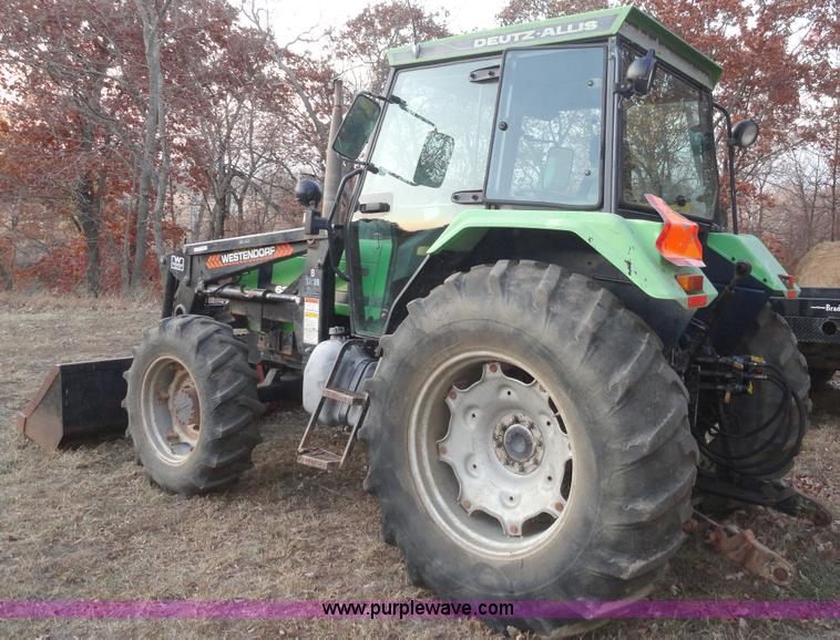 image for item H9021 1988 Deutz Allis 6275 MFWD tractor