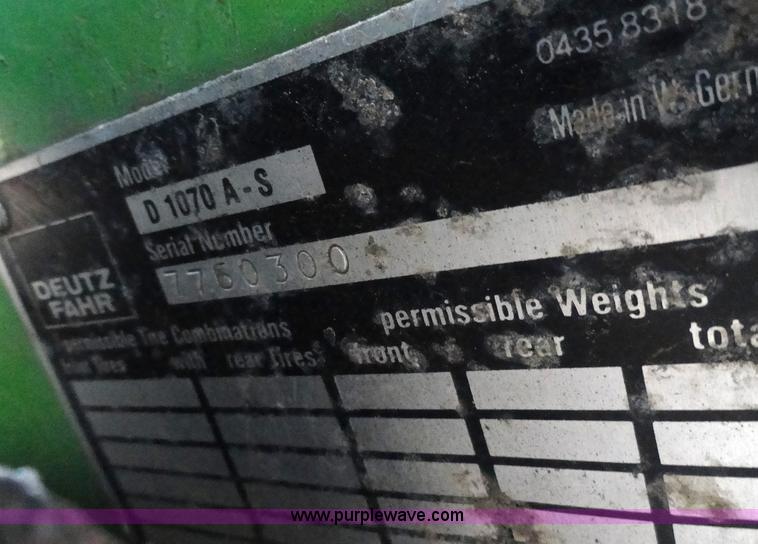 image for item H9021 1988 Deutz Allis 6275 MFWD tractor