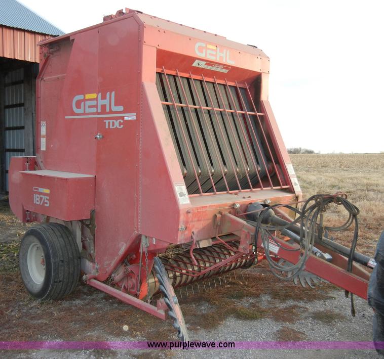 image for item H9088 Gehl TDC 1875 round baler