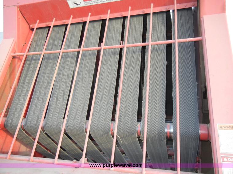 image for item H9088 Gehl TDC 1875 round baler