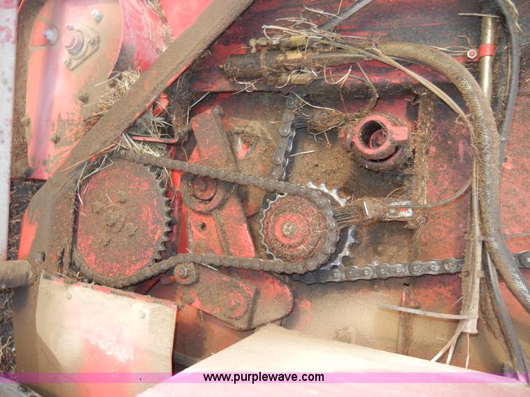 image for item H9088 Gehl TDC 1875 round baler